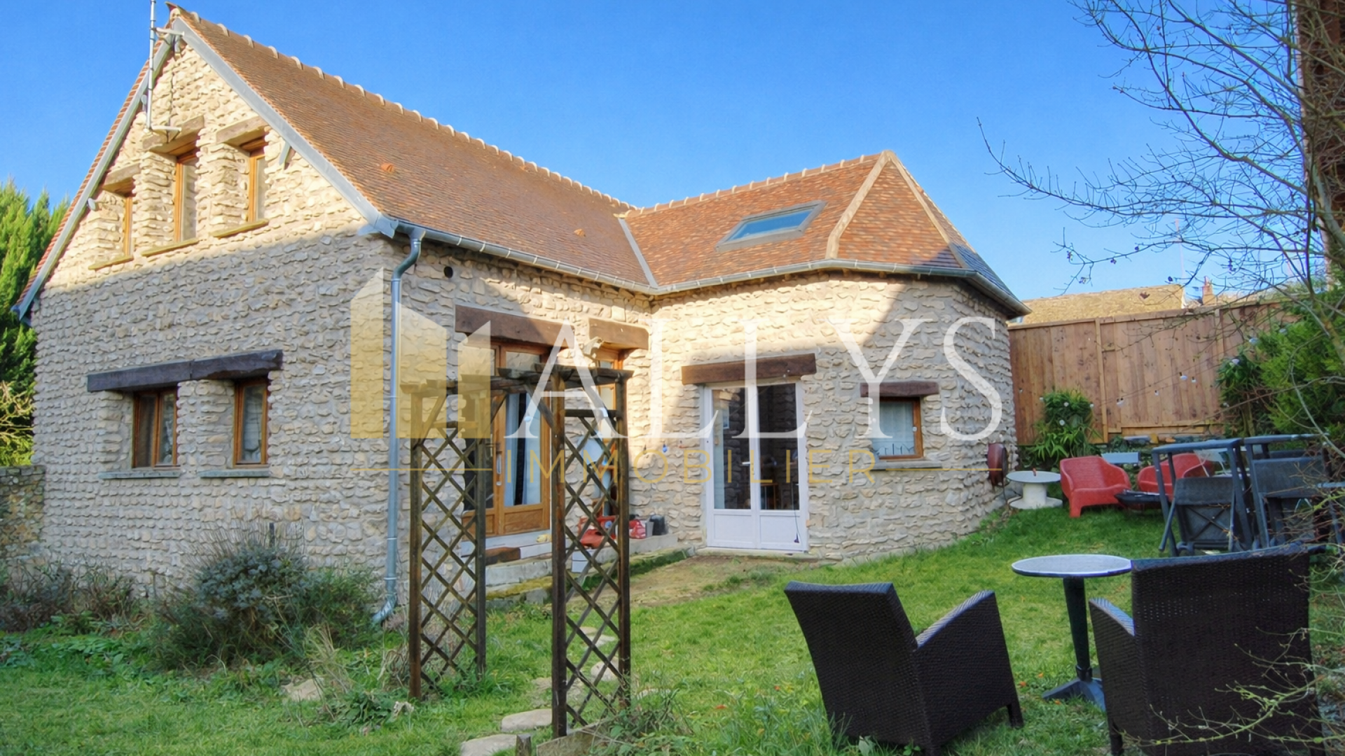 48224308-d62d-4a74-85e6-41485466ea97