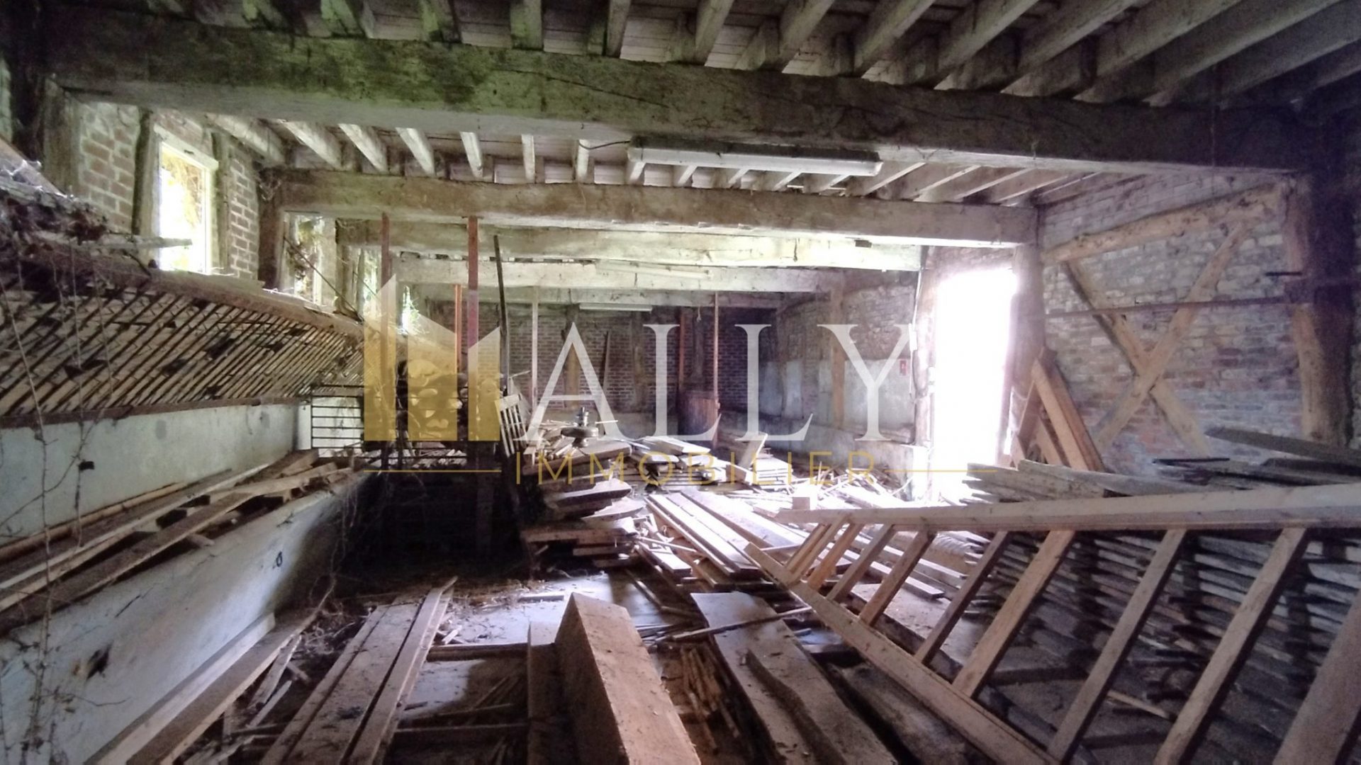 Bâtiment en colombage 104m² (4)