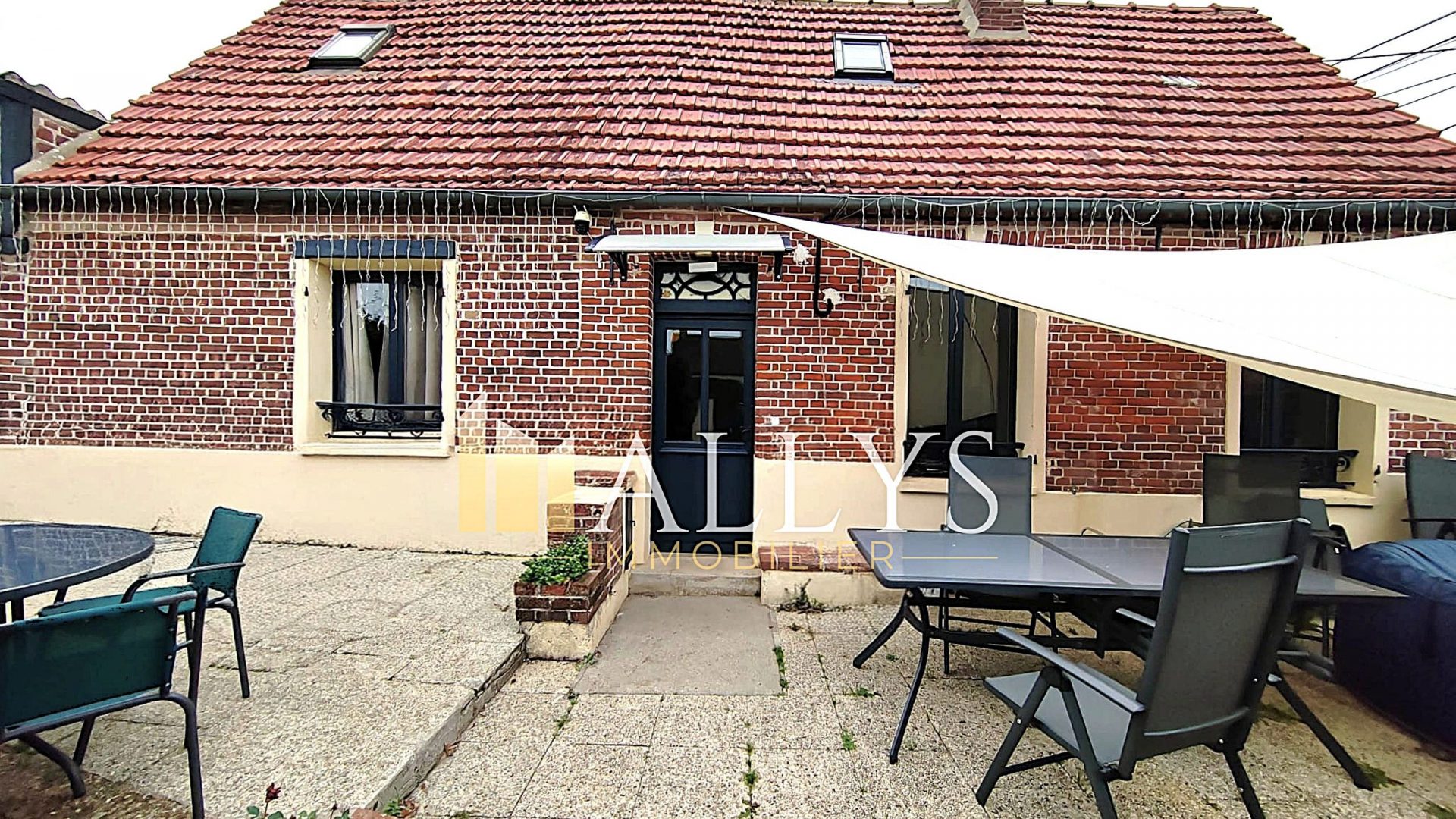 WhatsApp Image 2025-10-10 à 21.45.41_bff1635a