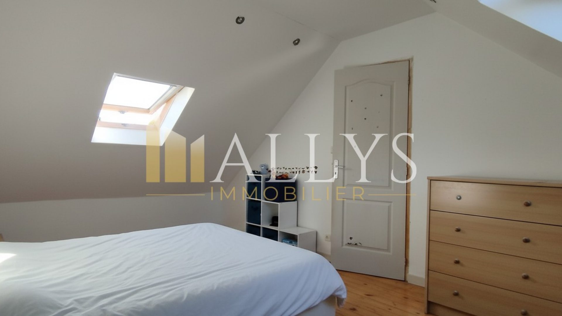 generated_2026-04-15T20_00_57.893